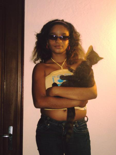 sexy  popo et  son chat